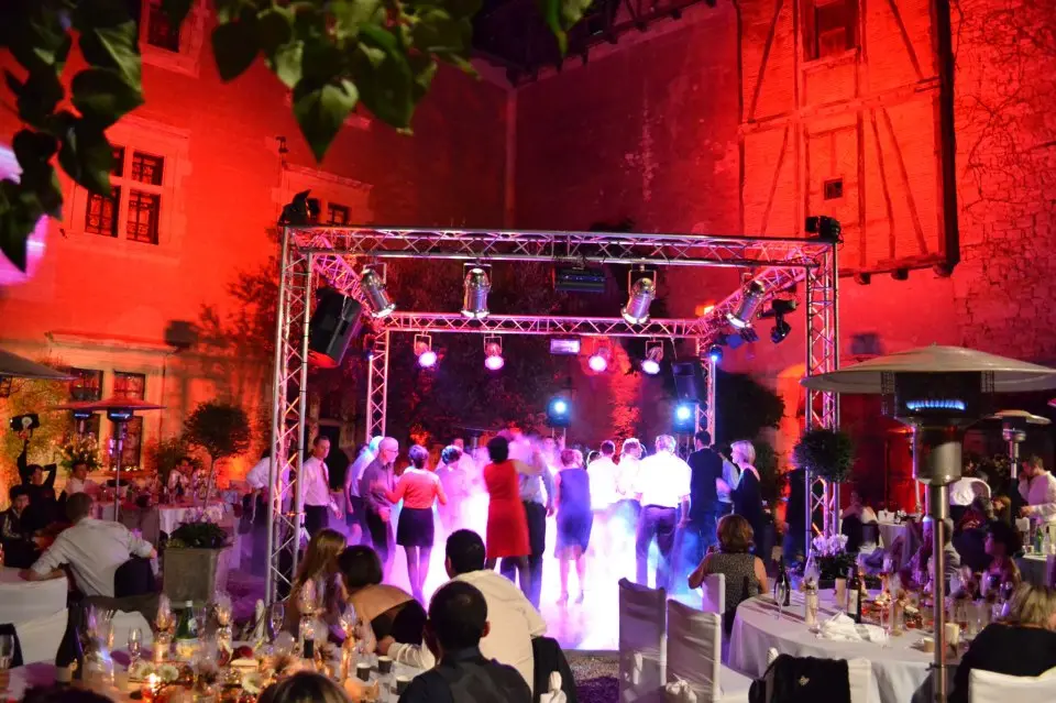 Bal public dans les landes, à Dax, Clem Events, spectacles, sonorisation, éclairage.